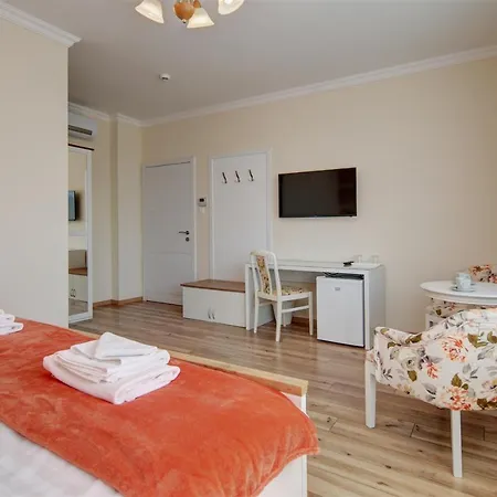 Apartment Mimi House *